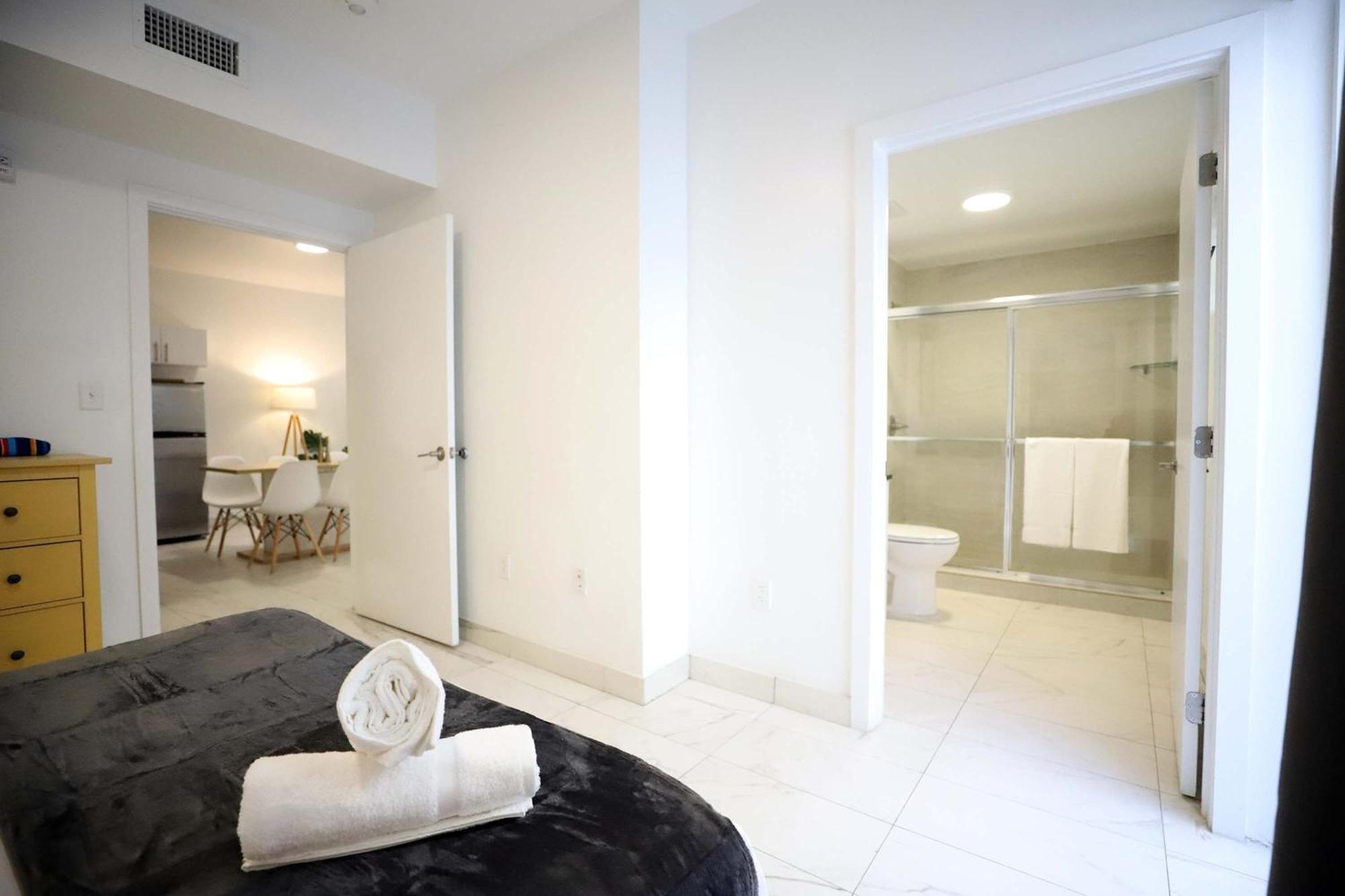 3 Bedroom 3 Bathroom Miami Beach Apartment With Free Parking Exterior foto